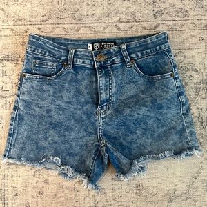 Born Primitive Jean shorts